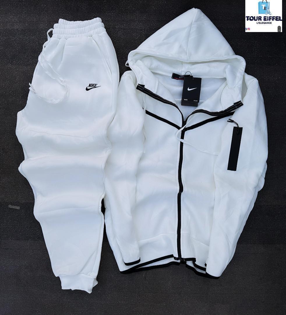 Nike tech full suit - Image 5