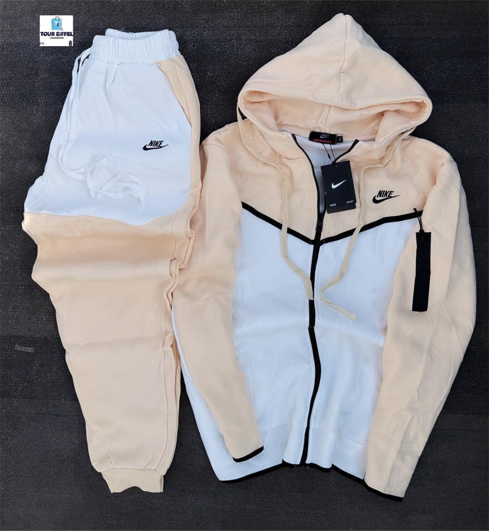 Nike tech full suit - Image 6